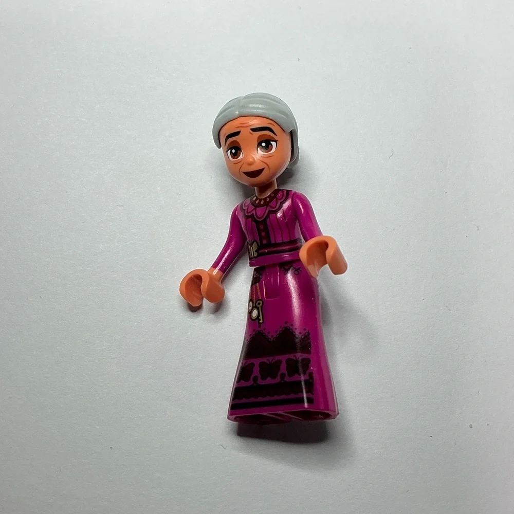 Lego Walt Disney Abuela Alma Madrigal